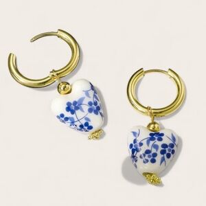Ceramic Portofino Heart Earrings – Gold Hoop Dangle